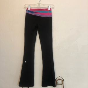 Ivivva reversible flare yoga pants